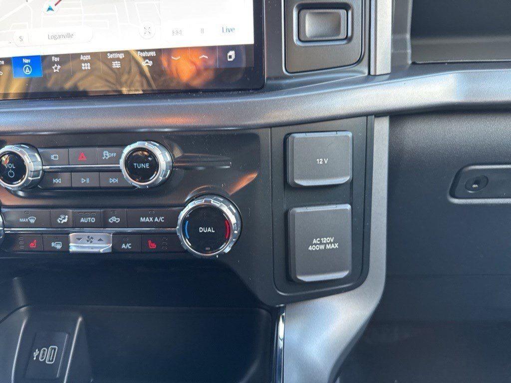 2025 Ford F-150 XLT photo 12