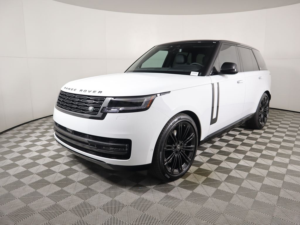 2025 Land Rover Range Rover SE's photo
