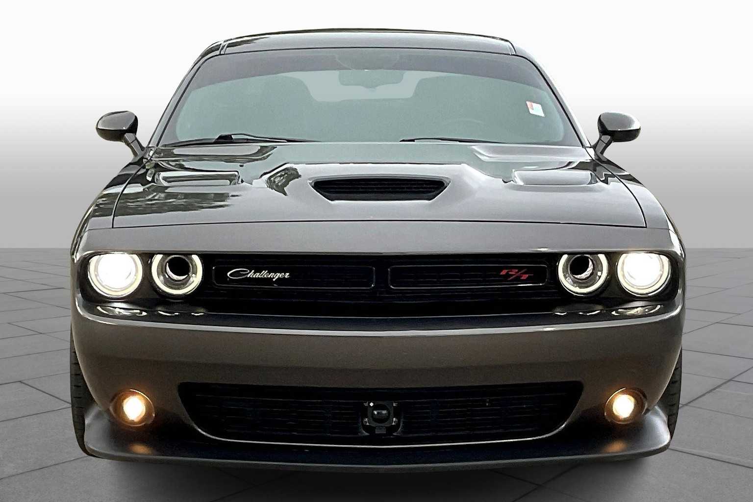 2021 Dodge Challenger R/T Scat Pack photo 3
