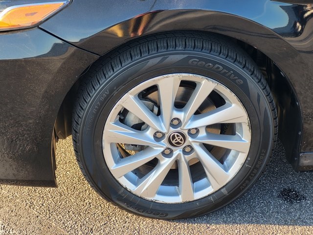 2023 Toyota Camry LE photo 8