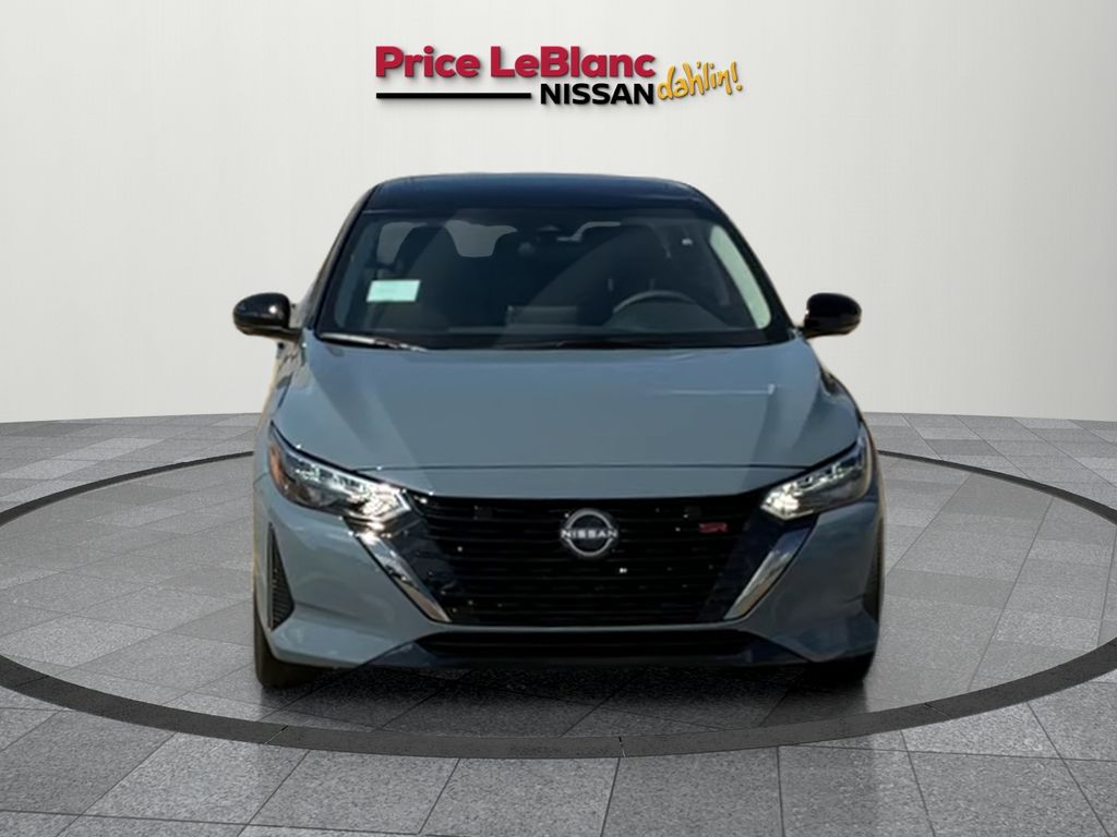 2025 Nissan Sentra SR photo 2
