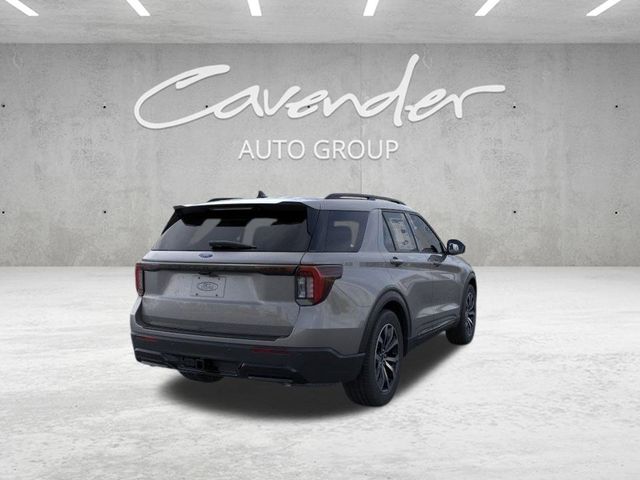 2025 Ford Explorer ST-Line photo 8