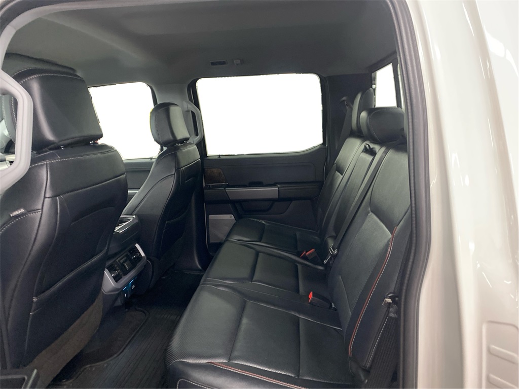 2023 Ford F-150 Lariat photo 6