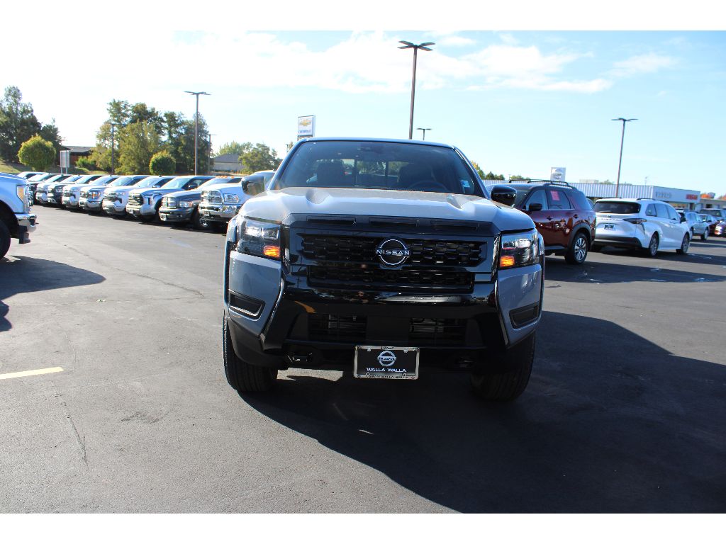 2026 Nissan Frontier SV photo 2