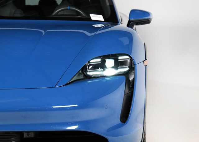 2022 Porsche Taycan Cross Turismo 4 photo 24
