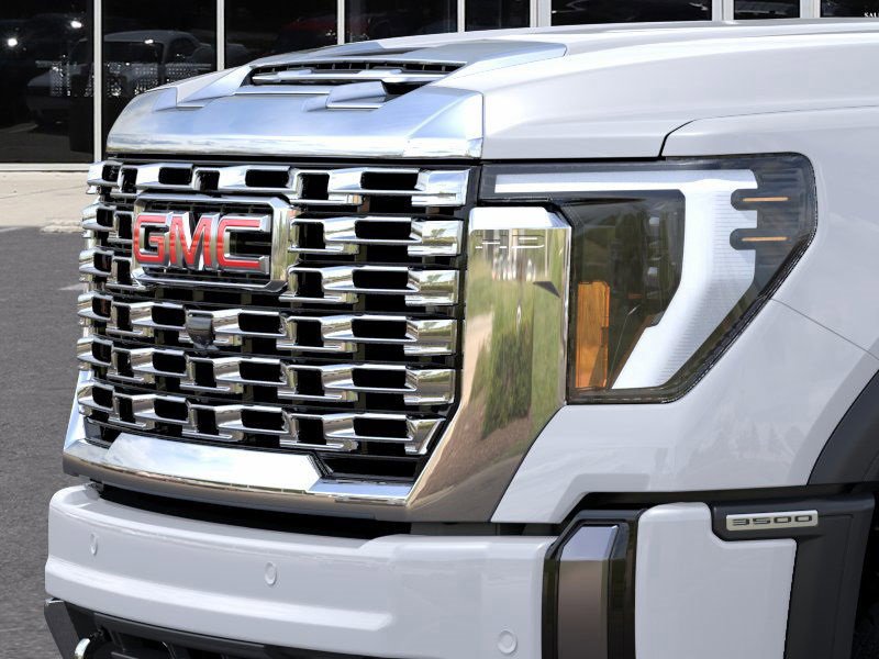 2025 Gmc Sierra 3500 HD Denali photo 13