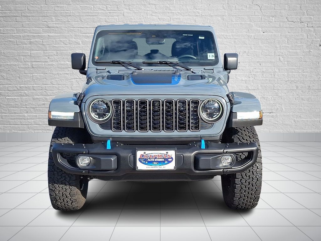 2024 Jeep Wrangler Rubicon 4xe photo 2