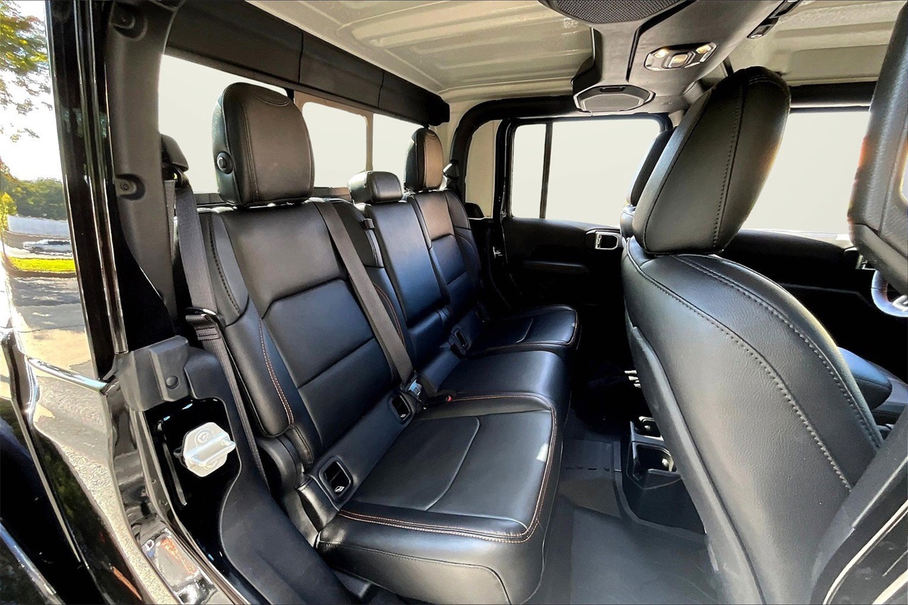 2023 Jeep Gladiator Mojave photo 22