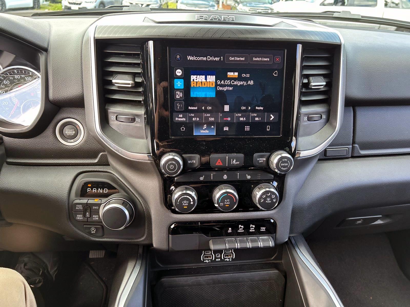2025 Ram 1500 Big Horn photo 15