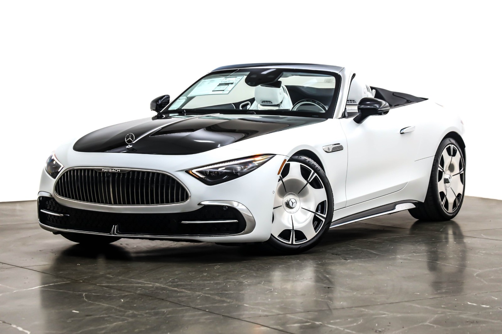 2026 Mercedes-Benz SL Maybach SL 680 Monogram Series's photo