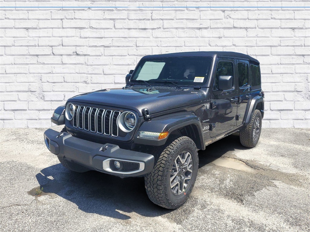 2024 Jeep Wrangler Sahara photo 4