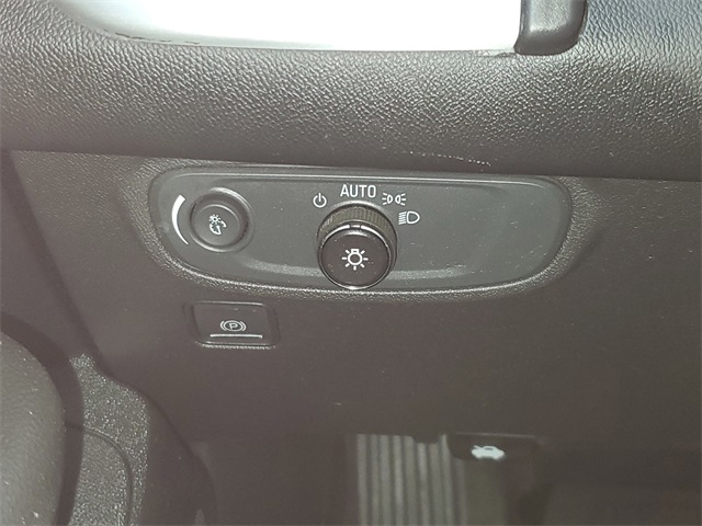 2020 Gmc Terrain SLE photo 12