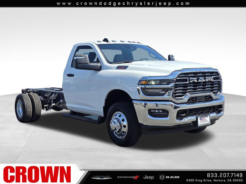 2026 Ram 3500 Tradesman photo 3