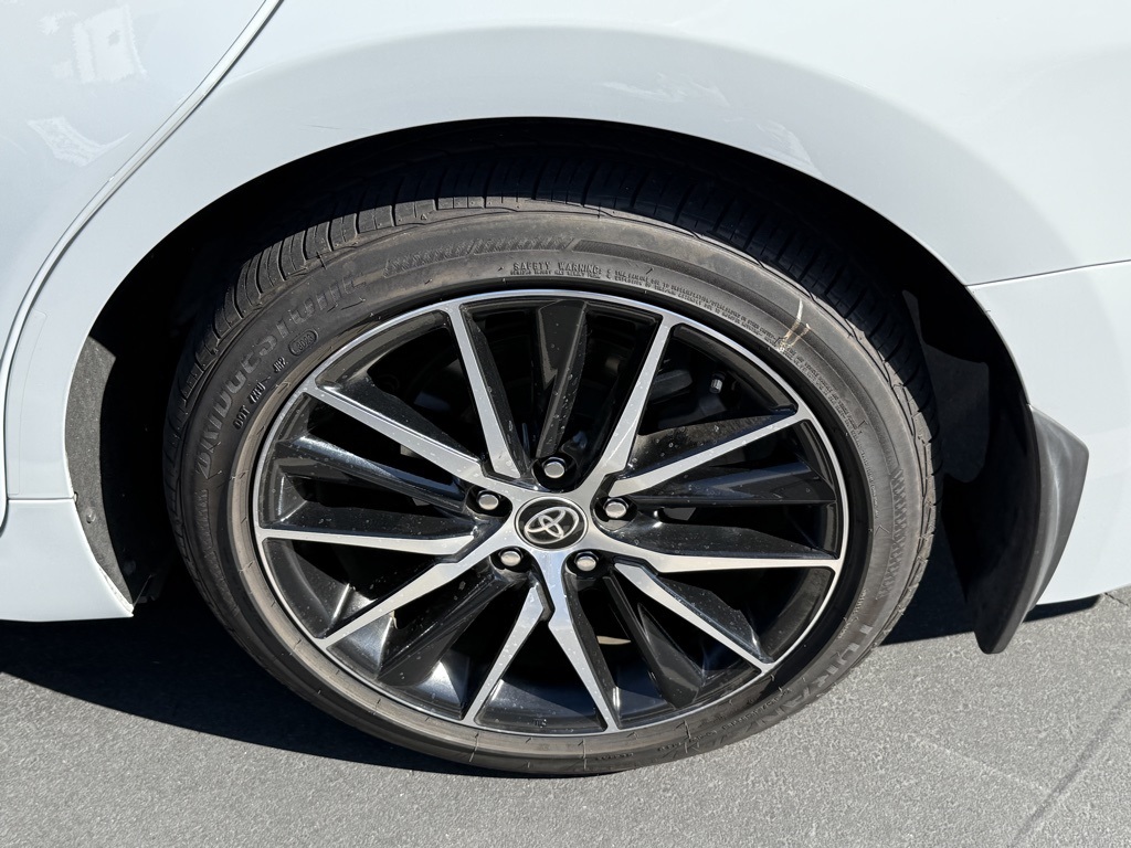 2024 Toyota Camry SE photo 4