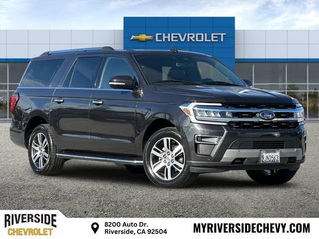 2023 Ford Expedition Limited's photo
