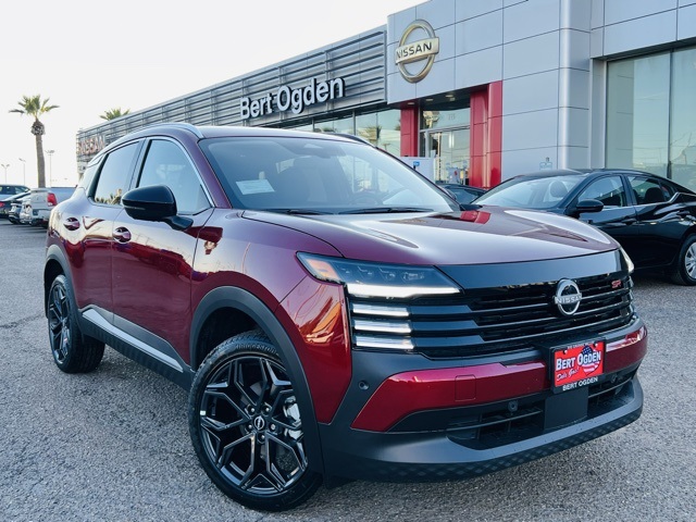 2026 Nissan KICKS SR's photo