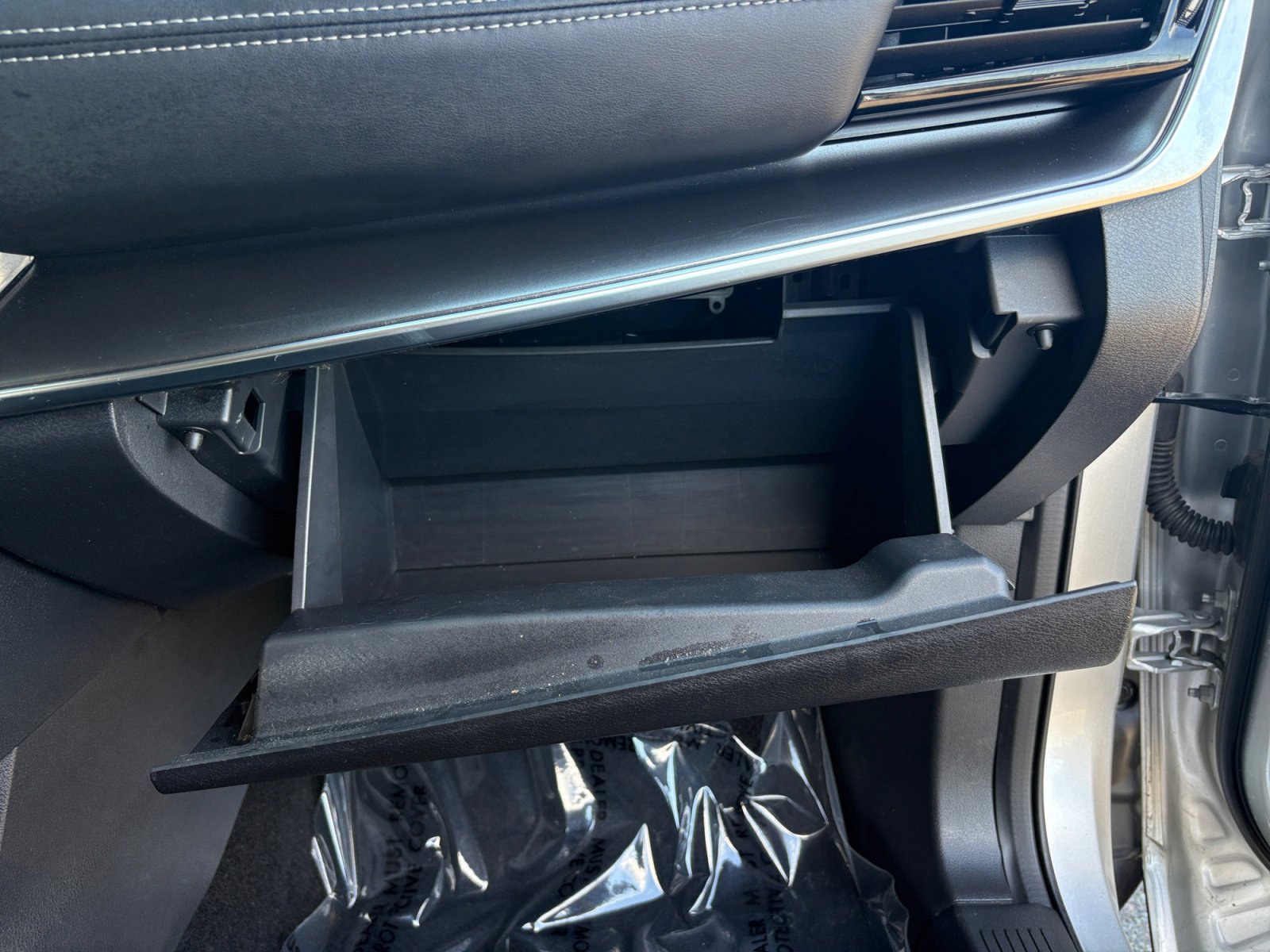 2021 Nissan Rogue SV photo 29