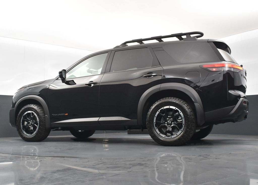 2025 Nissan Pathfinder Rock Creek photo 40