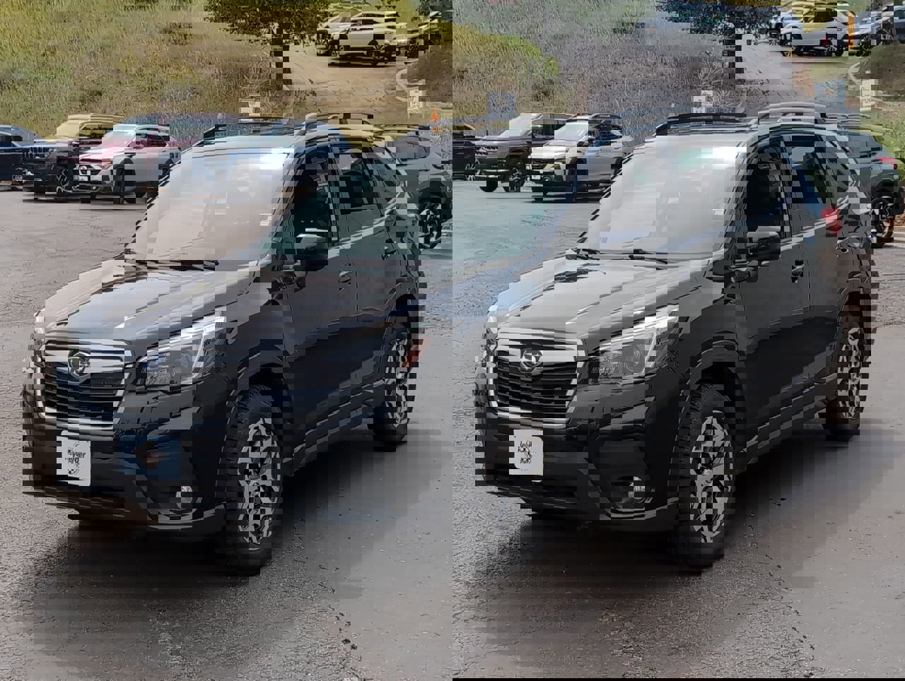 2021 Subaru Forester Premium photo 3