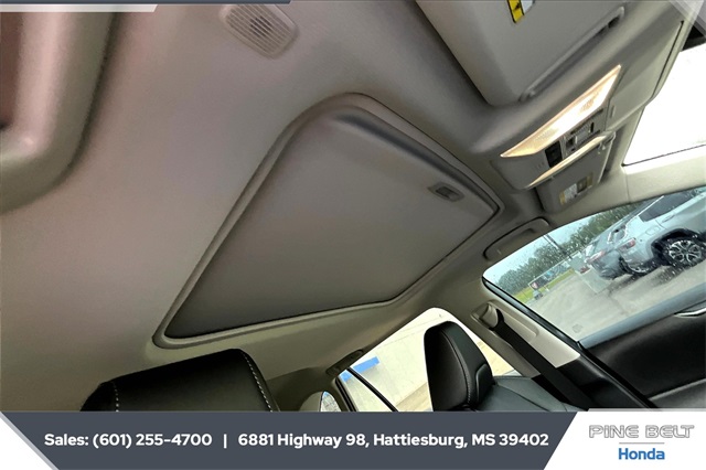 2024 Toyota RAV4 XLE Premium photo 16