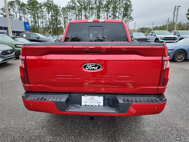2025 Ford F-150 XLT photo 4