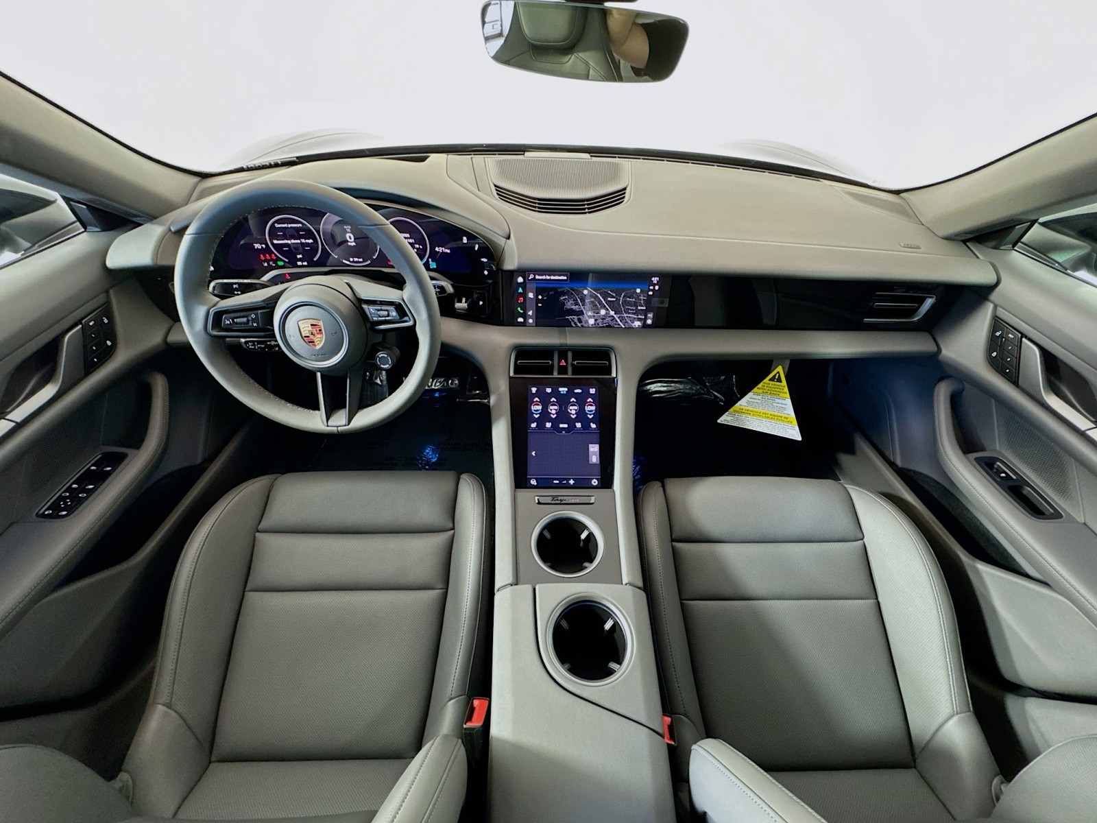 2025 Porsche Taycan 4 photo 19