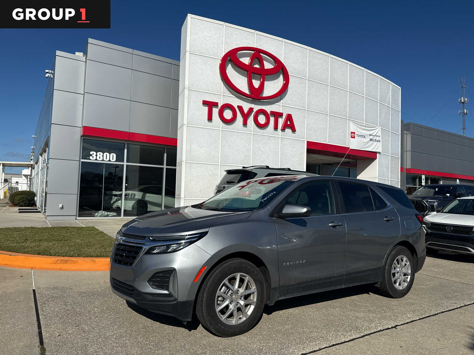 2024 Chevrolet Equinox LT's photo