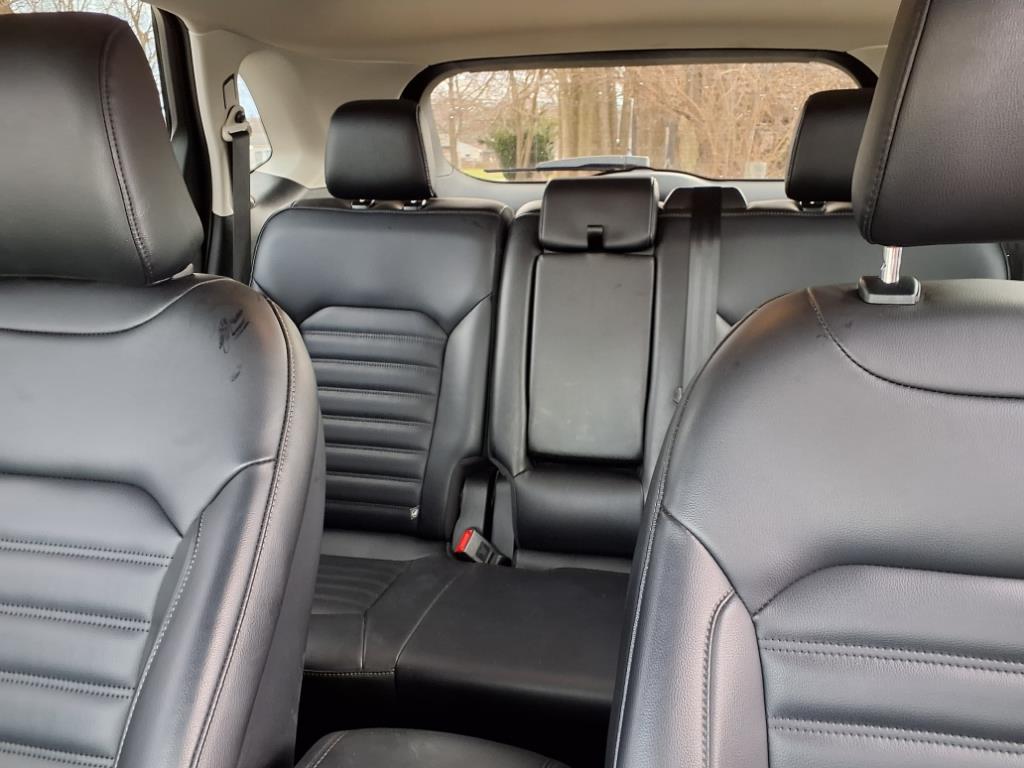 2024 Ford Edge SEL photo 24