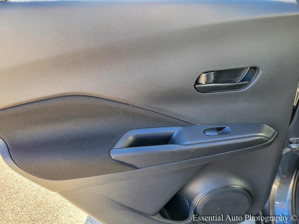 2023 NISSAN KICKS - Image 17