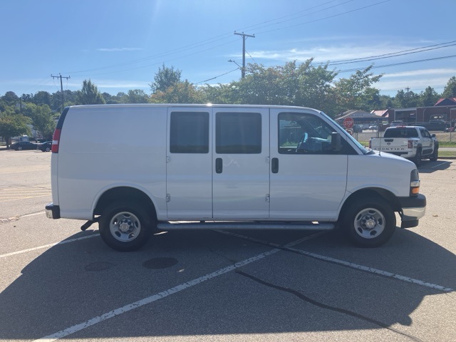 2023 Chevrolet Express 2500 Work Van photo 4