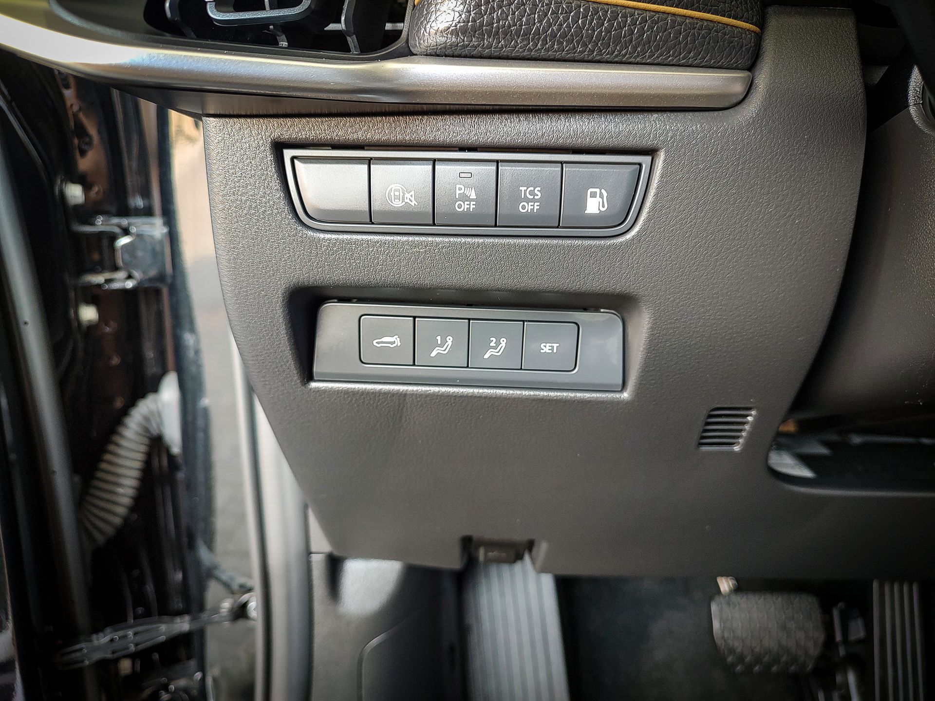 2025 Mazda CX-70 Premium photo 30