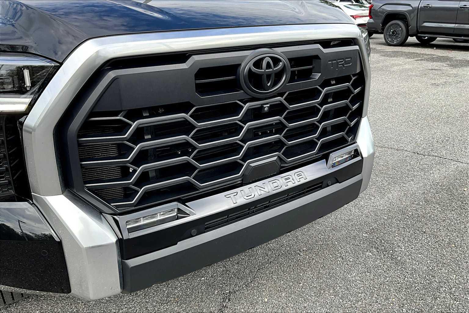 2022 Toyota Tundra Limited Double Cab photo 28