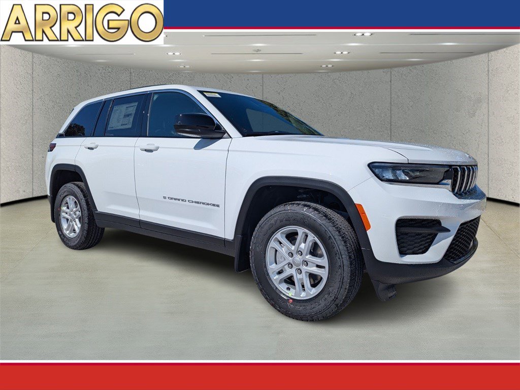 2025 Jeep Grand Cherokee Laredo's photo