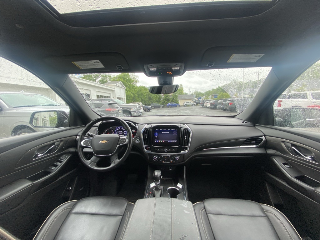 2022 Chevrolet Traverse Premier photo 16