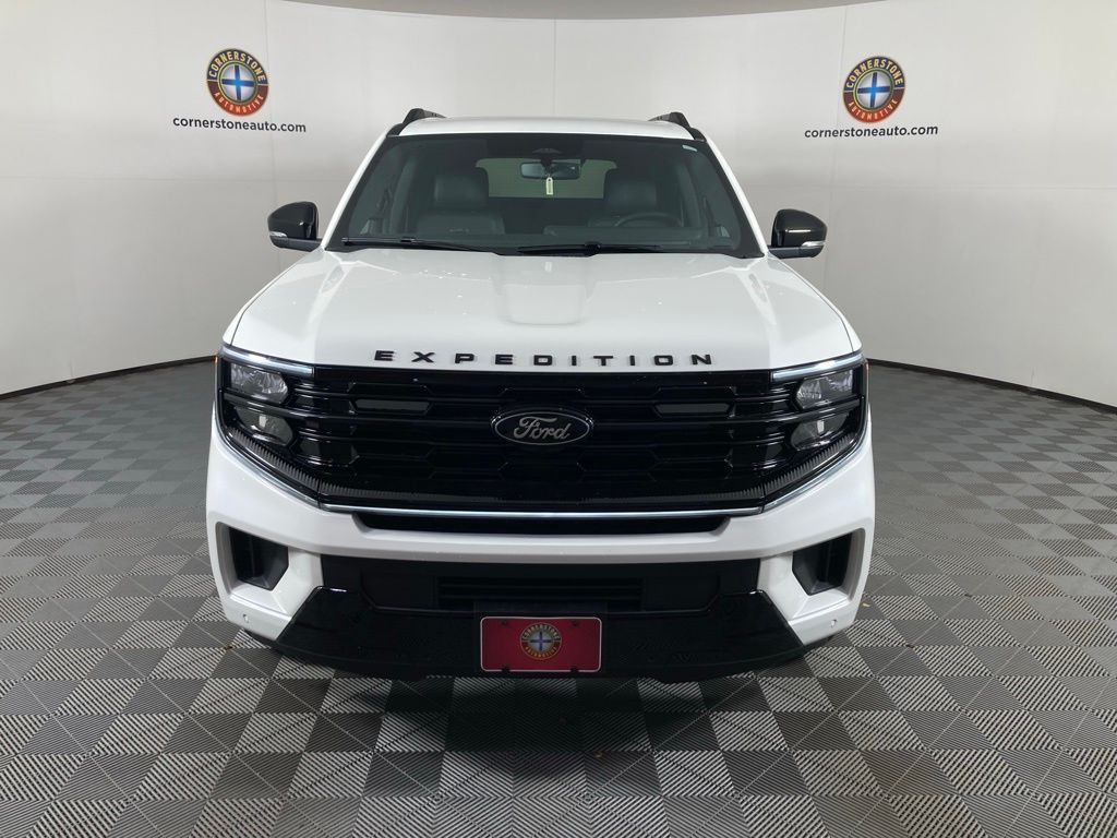 2025 Ford Expedition Platinum photo 4
