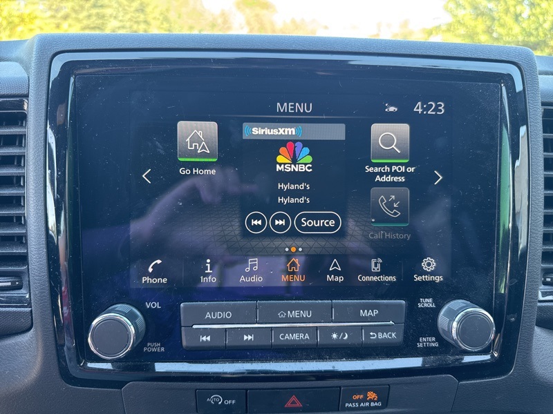 2023 Nissan Frontier PRO-4X Crew Cab photo 13