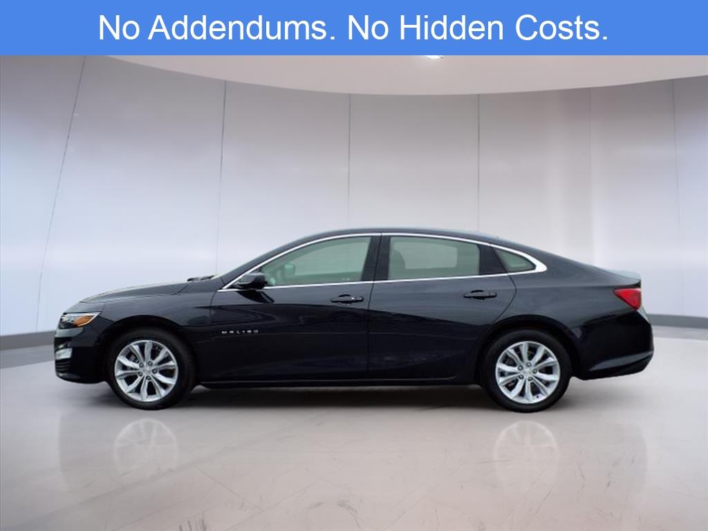 2023 Chevrolet Malibu 1LT photo 2