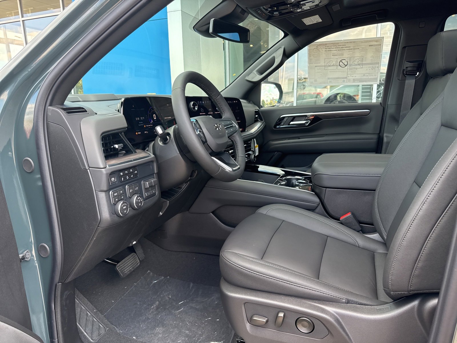 2026 Chevrolet Tahoe Z71 photo 17