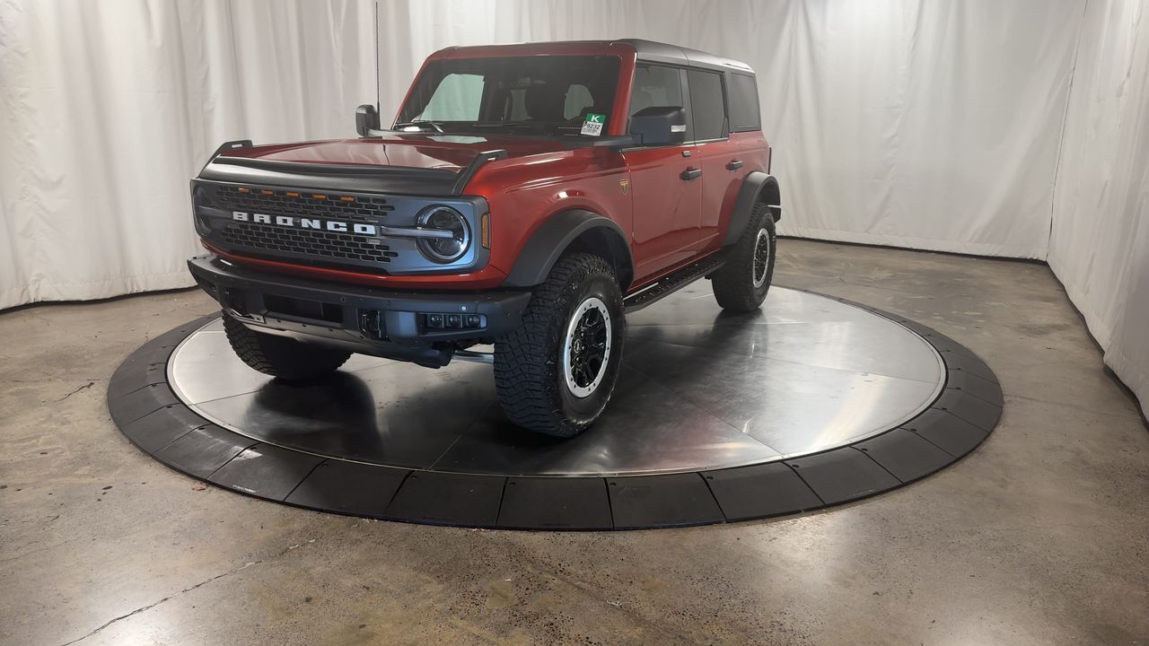 2024 Ford Bronco Badlands photo 3