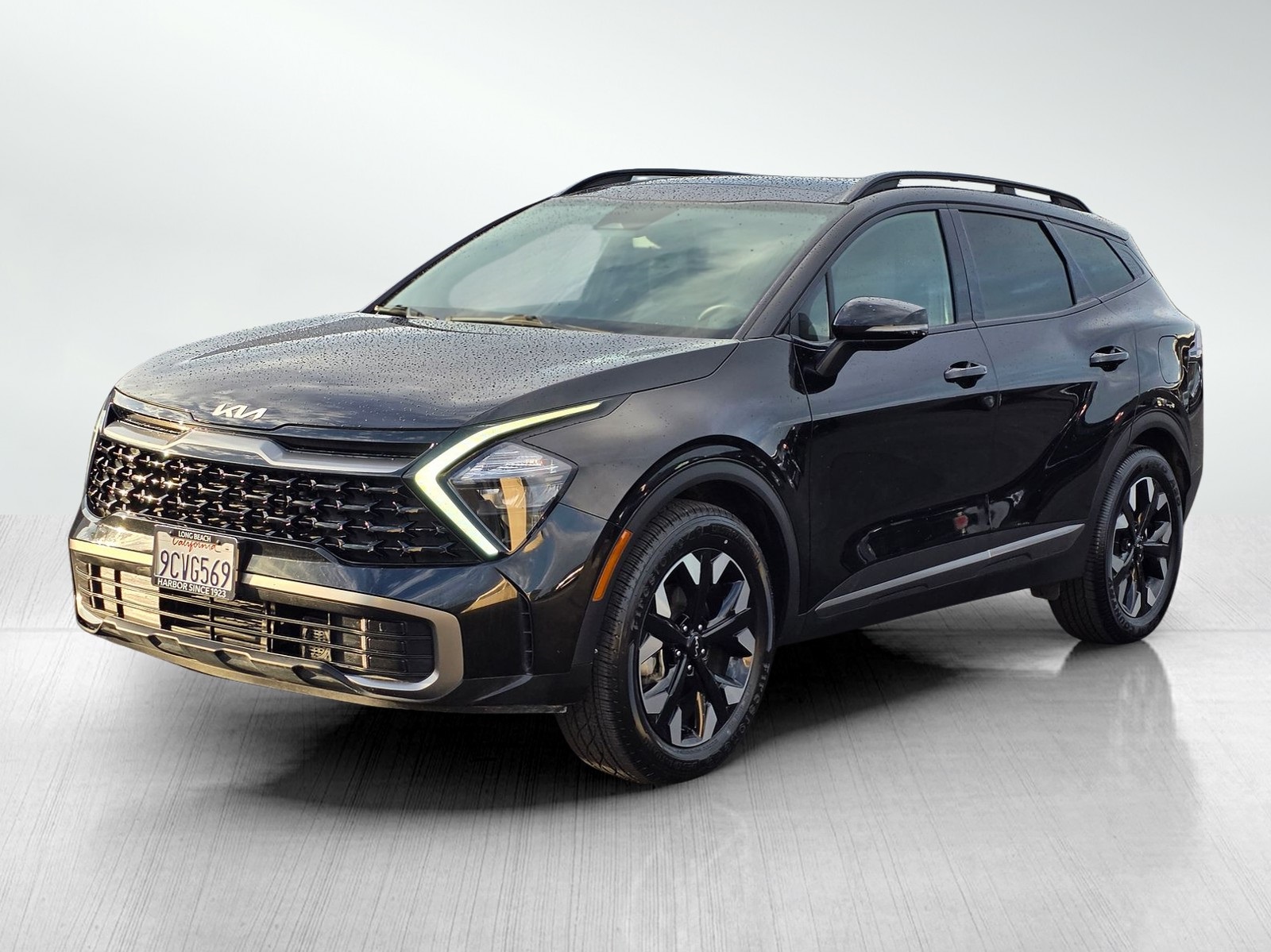 2023 Kia Sportage Plug-In Hybrid X-Line photo 3