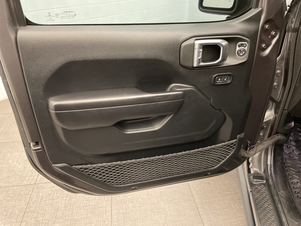 2021 Jeep Wrangler Unlimited Rubicon photo 17