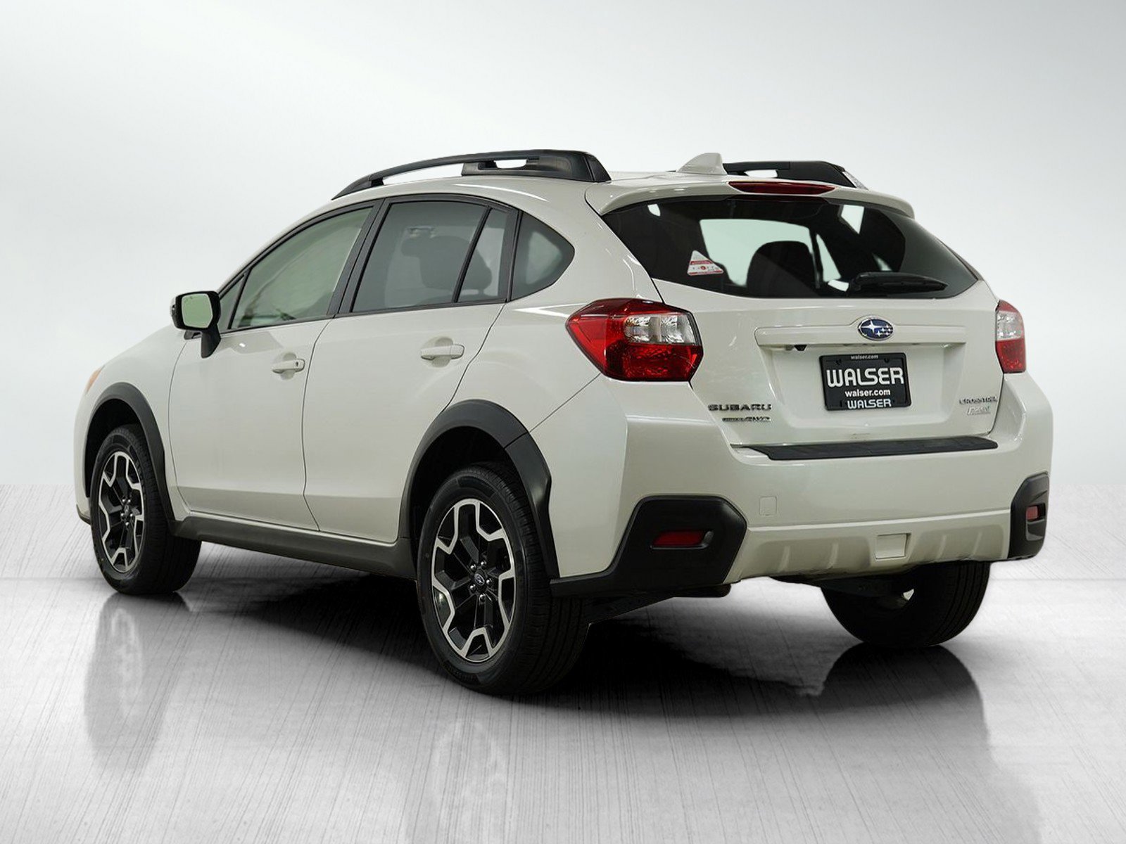 2016 Subaru Crosstrek 2.0i Limited photo 2