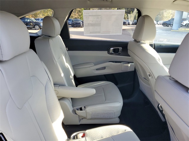 2025 Kia Sorento EX photo 29