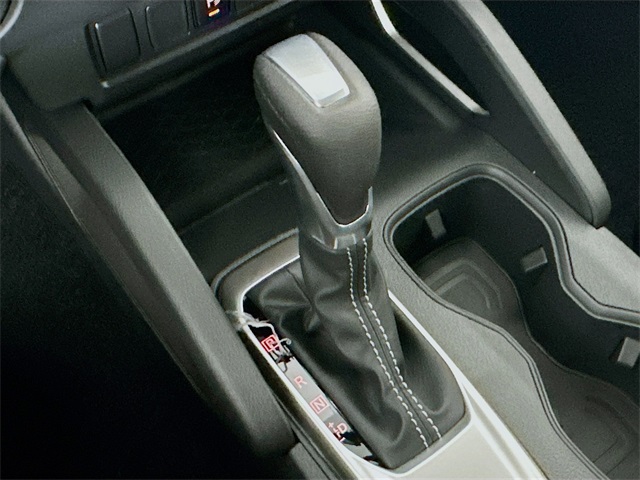2025 Nissan Frontier SV photo 12