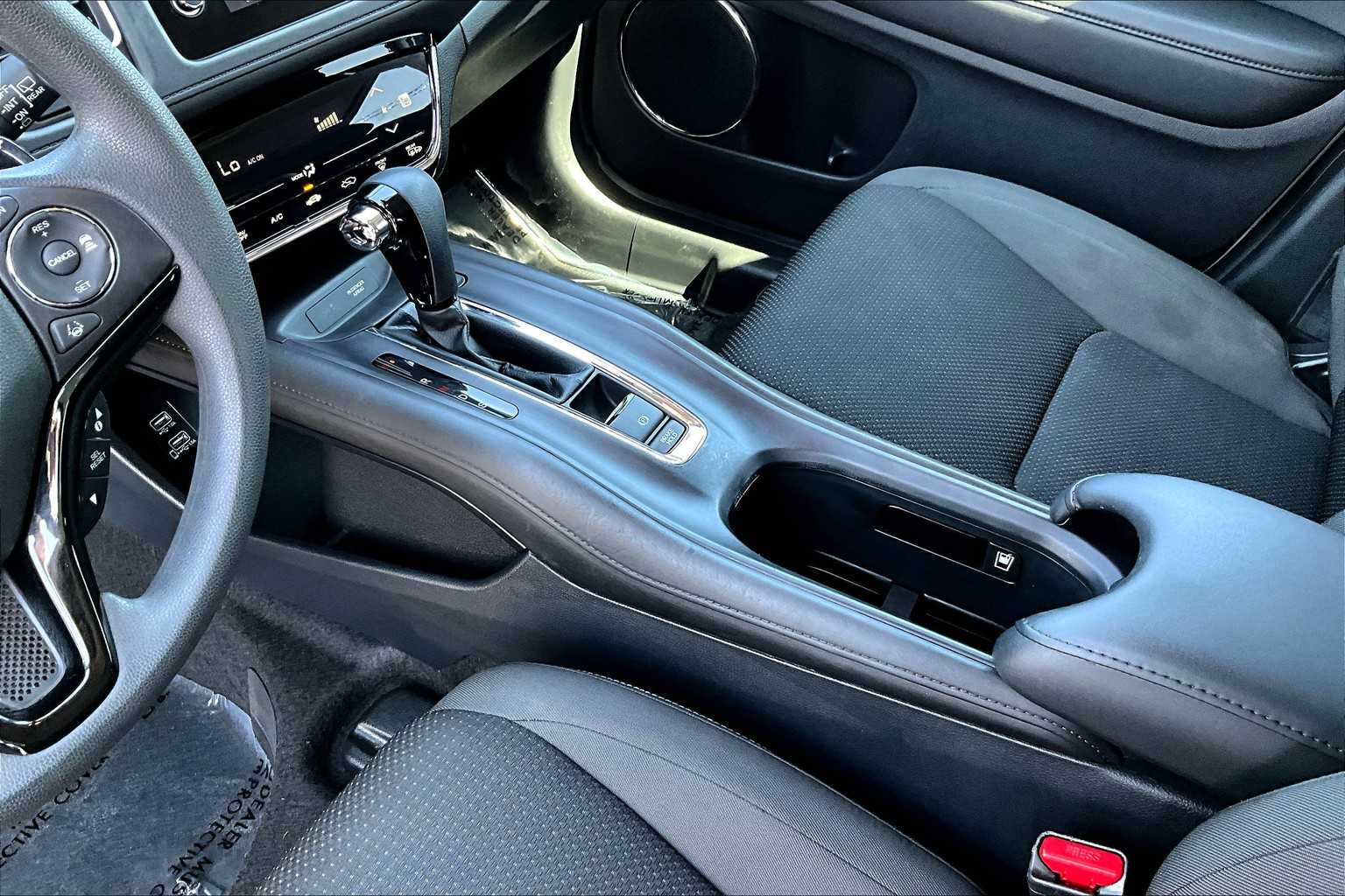 2022 Honda HR-V EX photo 16