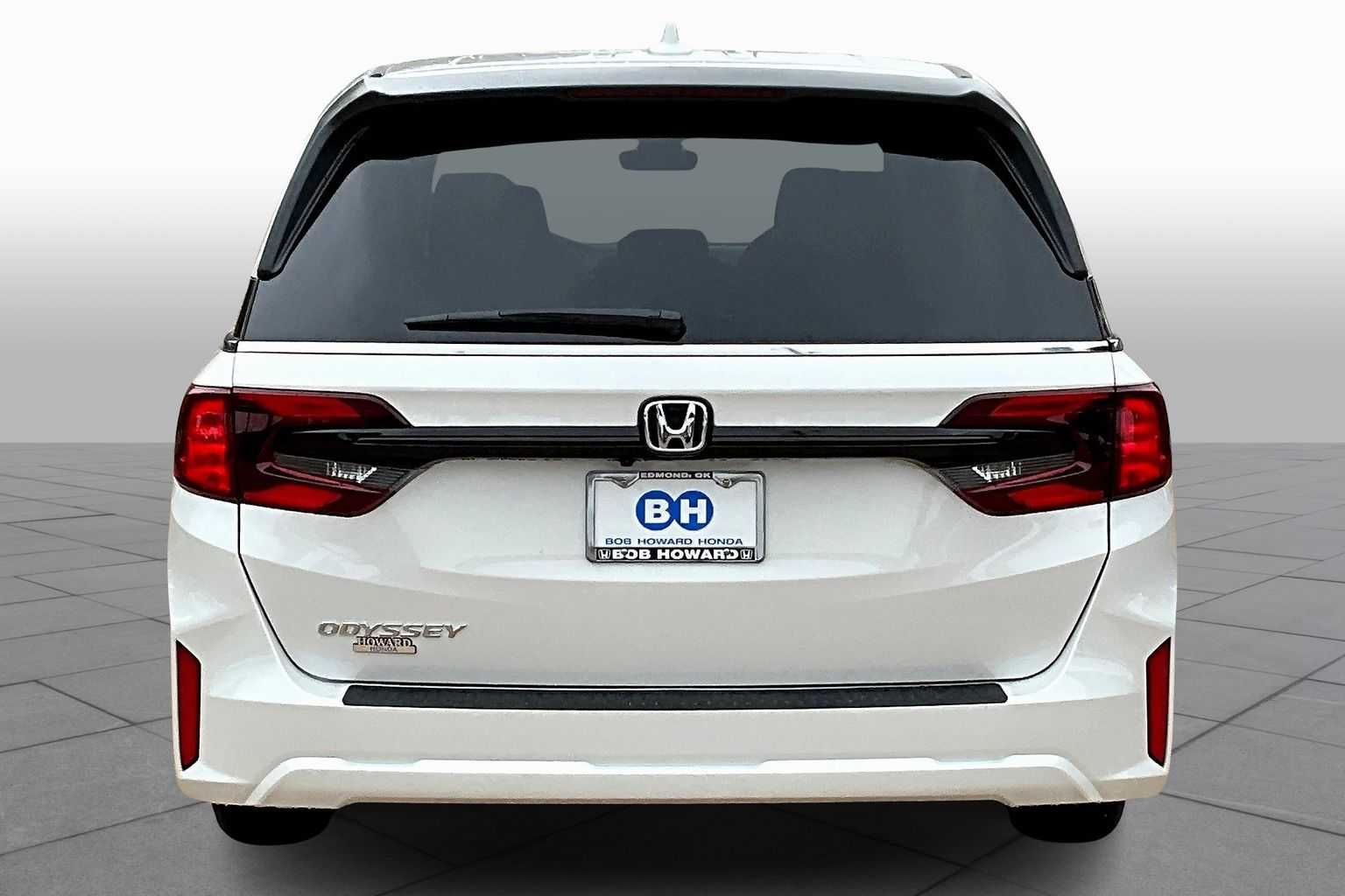 2026 Honda Odyssey EX-L photo 4