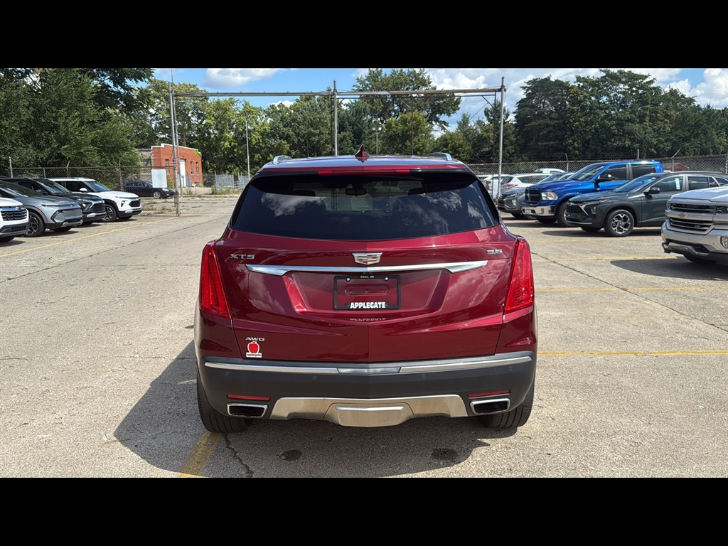 2017 Cadillac XT5 Platinum photo 28