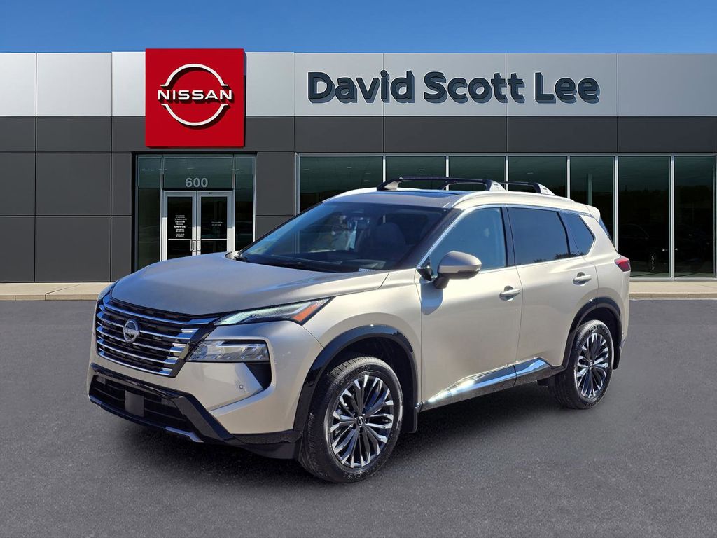 2026 Nissan Rogue Platinum's photo