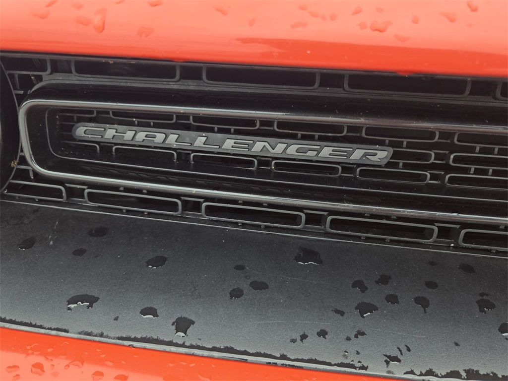 2018 Dodge Challenger SXT photo 10
