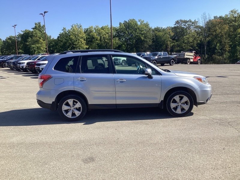 2016 Subaru Forester 2.5i Limited photo 7